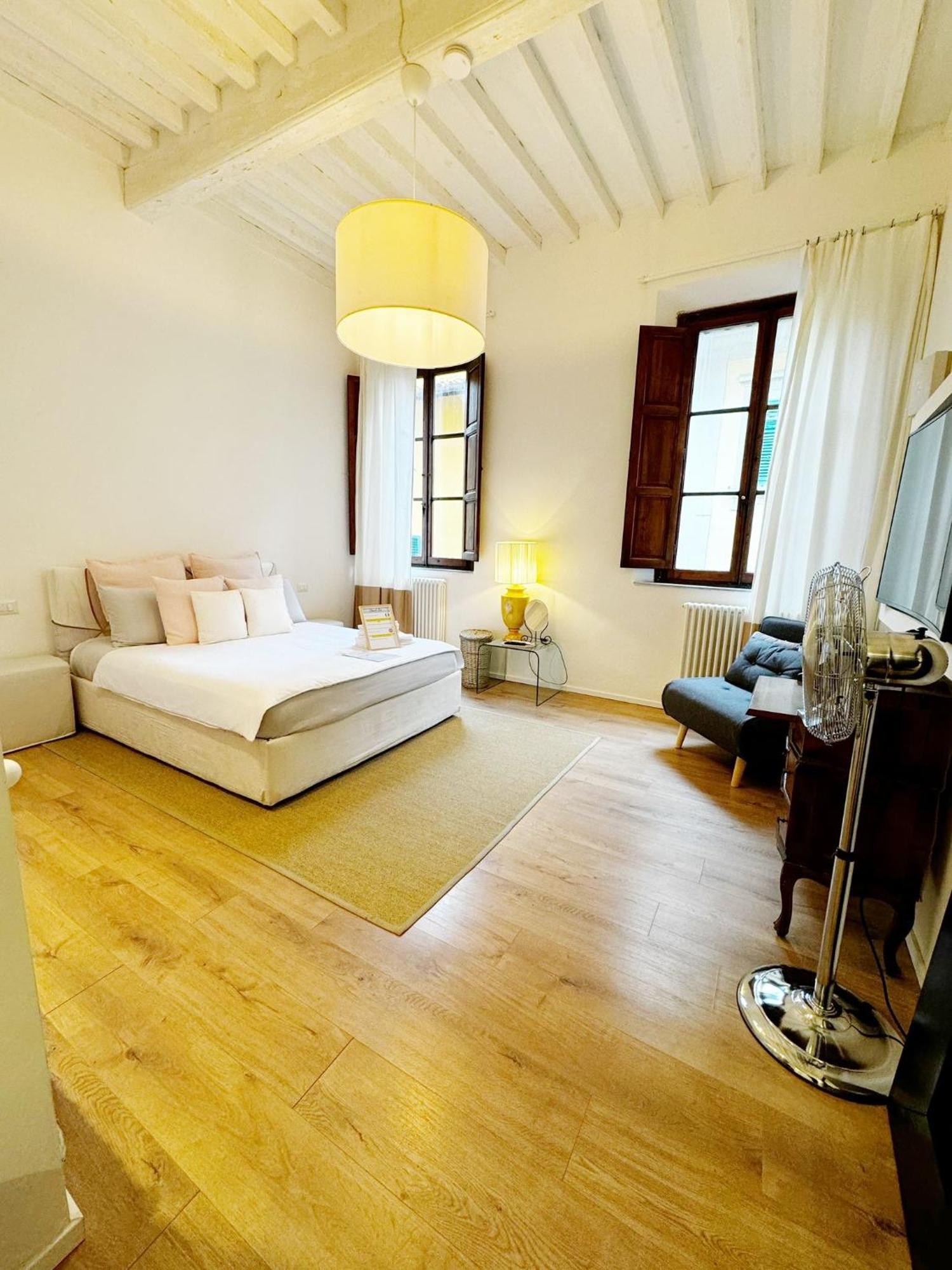 Boutique Room - Centro Storico 20 Min Da Firenze Empoli Luaran gambar