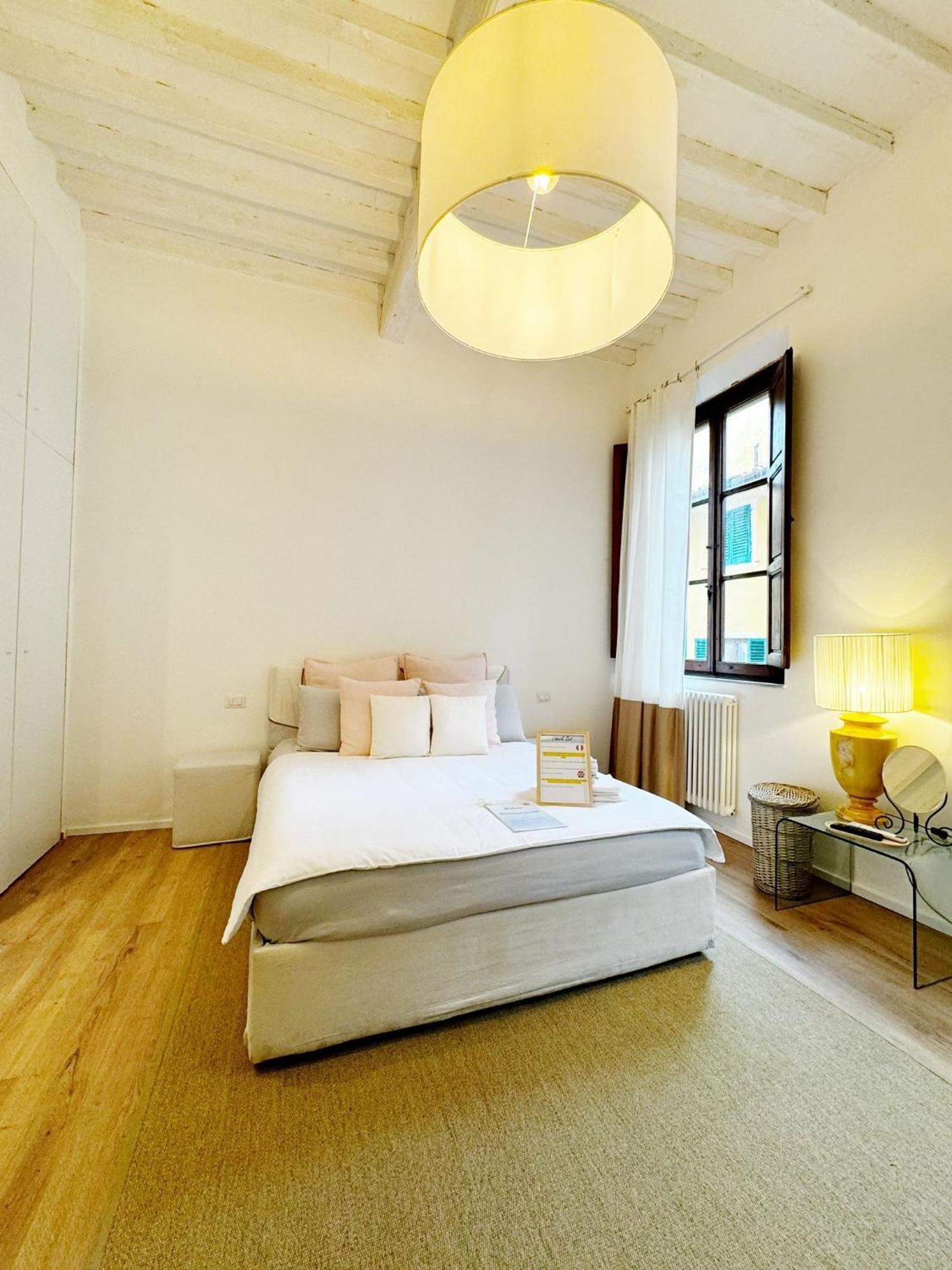 Boutique Room - Centro Storico 20 Min Da Firenze Empoli Luaran gambar